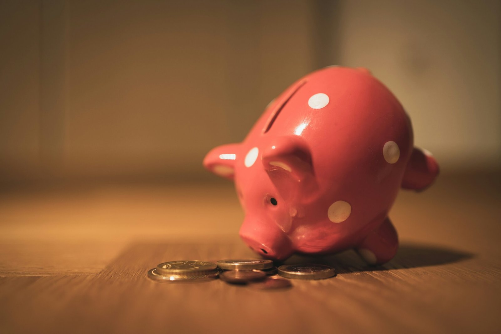 Checking vs. Savings Account: The 2026 Comparison Guide